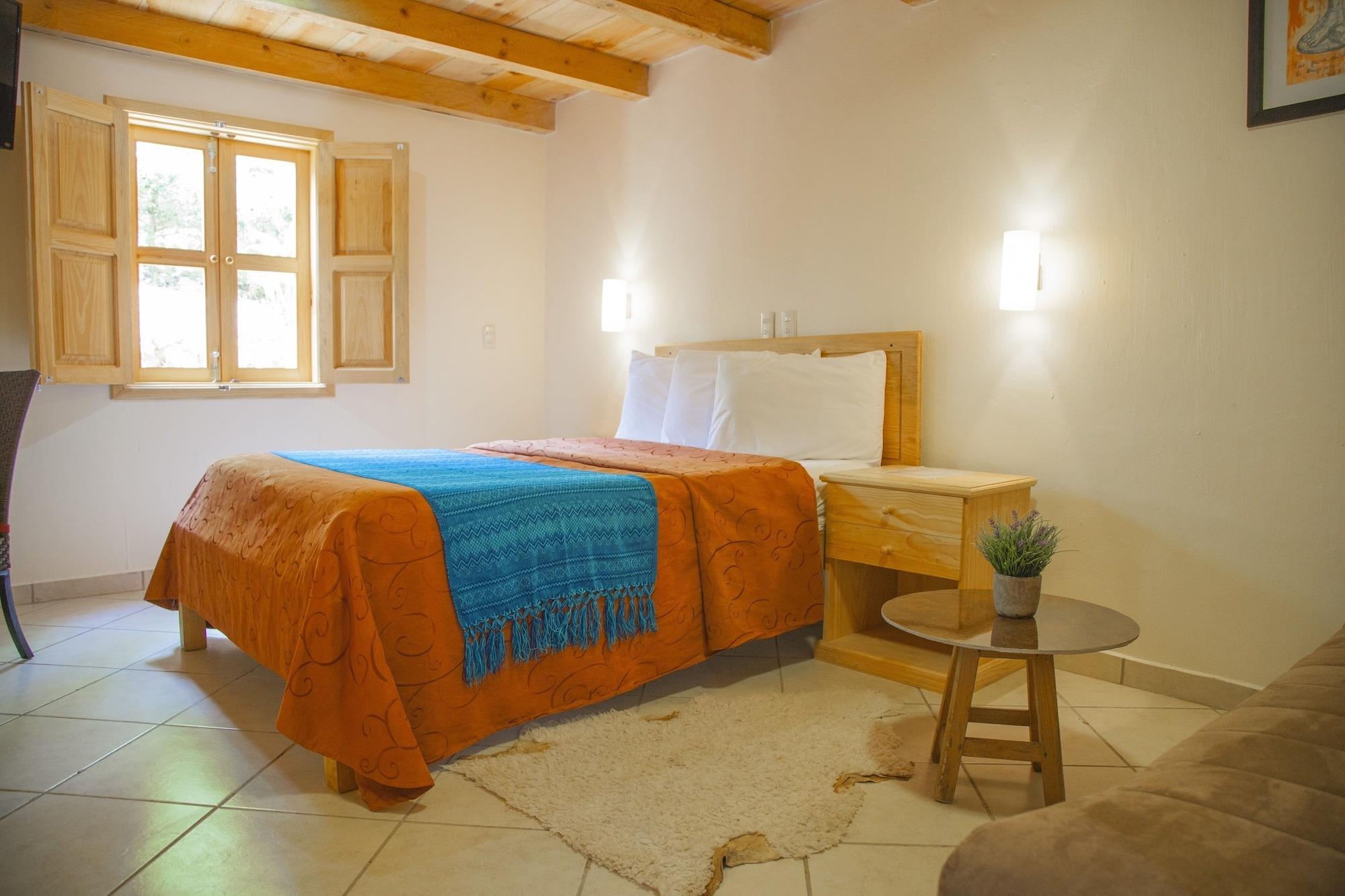 Hotel Adobe Y Teja Сан-Кристобаль-де-Ла-Касас Экстерьер фото